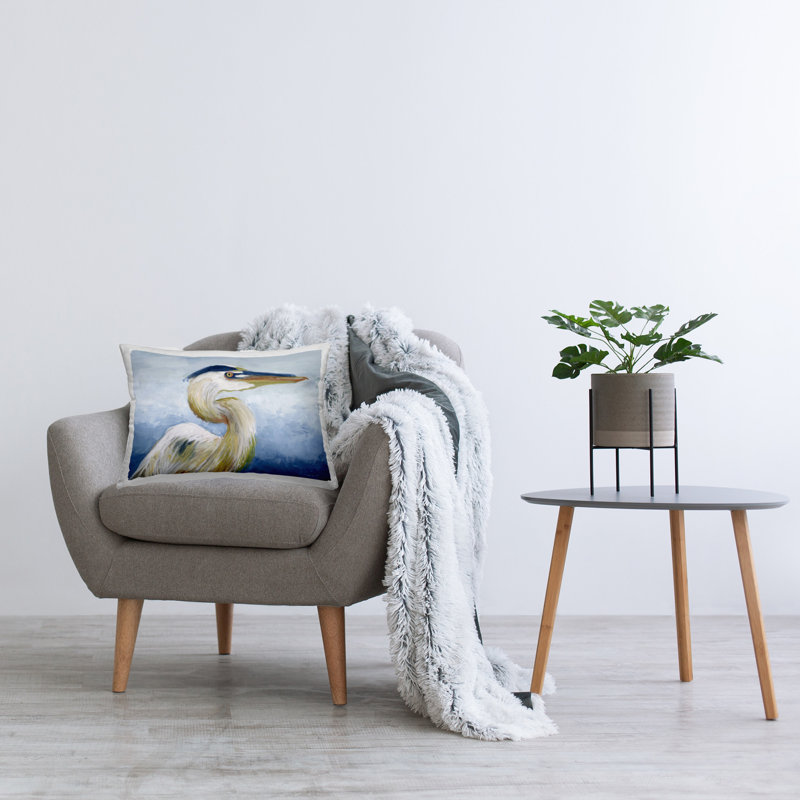 Coussin décoratif imprimé Heron & Blue Gradient par Stellar Design Studio