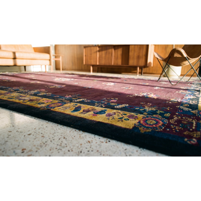 Hand Knotted Wool Area Rug in Purple