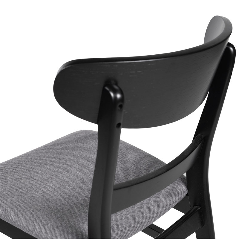 Chaise de salle à manger