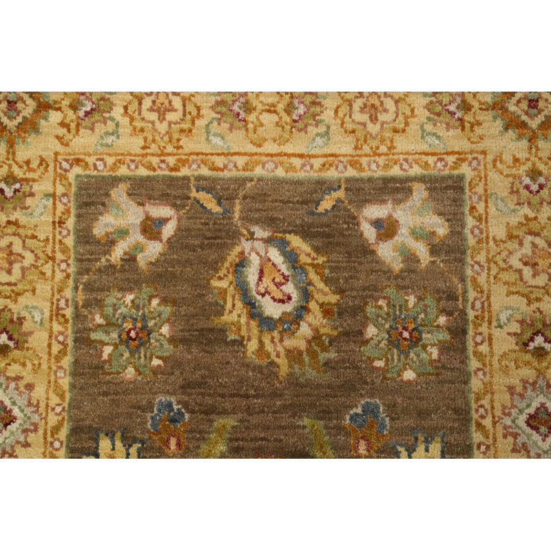 Tapis brun et vert traditionnel fait à la main 2 x 3