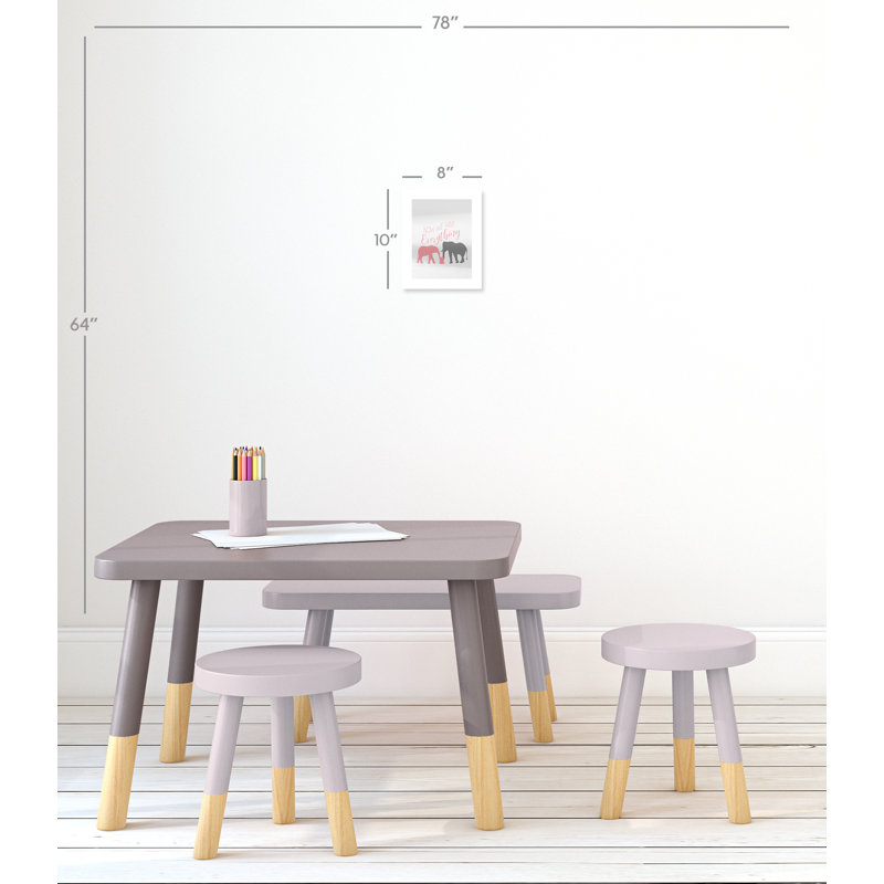 «Roll You», impression sur papier roulée, H 10 po x l 8 po x P 1 po
