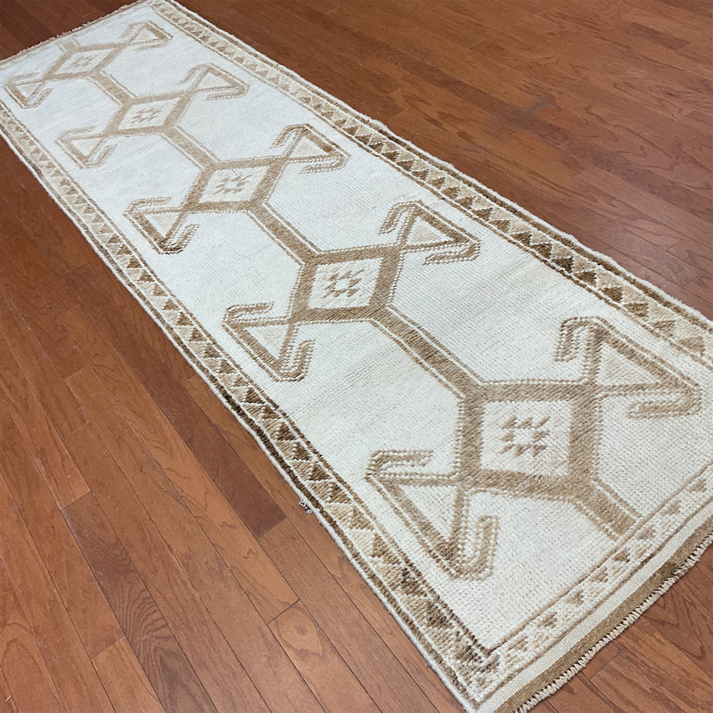  Handmade Turkish Oushak Wool Runner