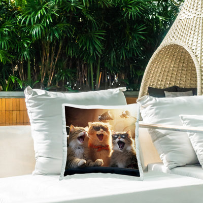 Coussin «Cats Singing in Studio» par Jim Baldwin