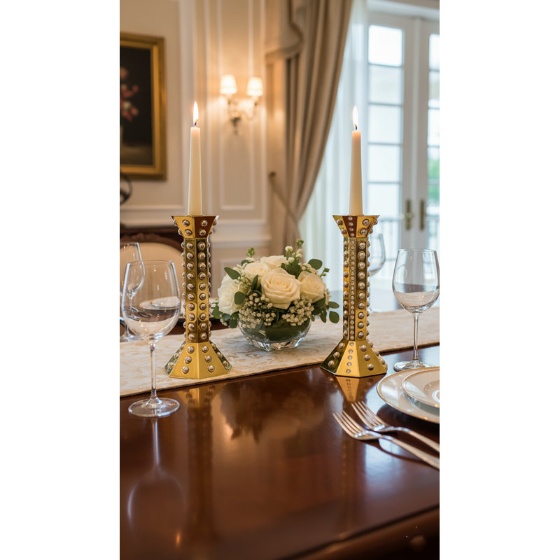Pearla Flamma, Gold