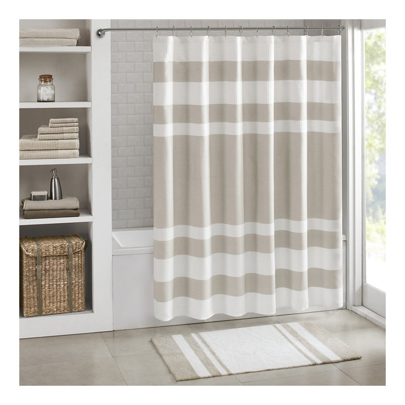 Reversible Bath Rug, Rectangle 2'6" x 1'8"
