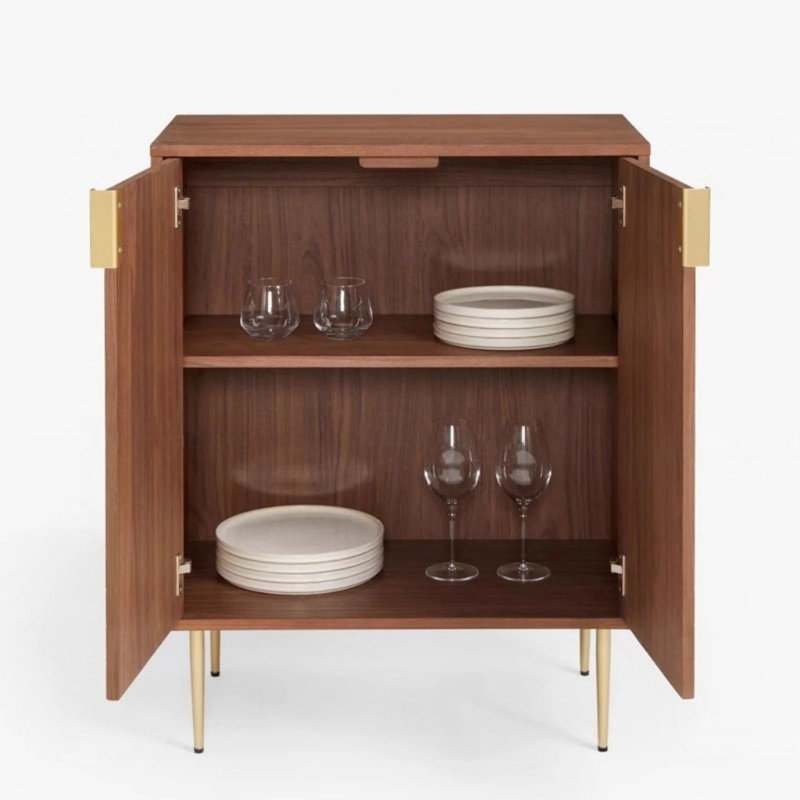 Buffet simple et rétro, H 39,37 po x l 31,5 po x P 15,75 po