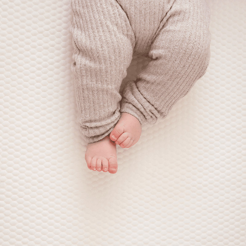 Tiny Dreamer™ - Premium Foam Folding Travel Cot Mattress To Fit Maxi-Cosi Iris (91 x 52cm)