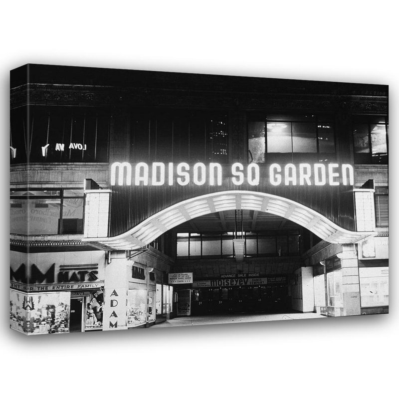 Madison Square Garden, H 18 po x l 24 po