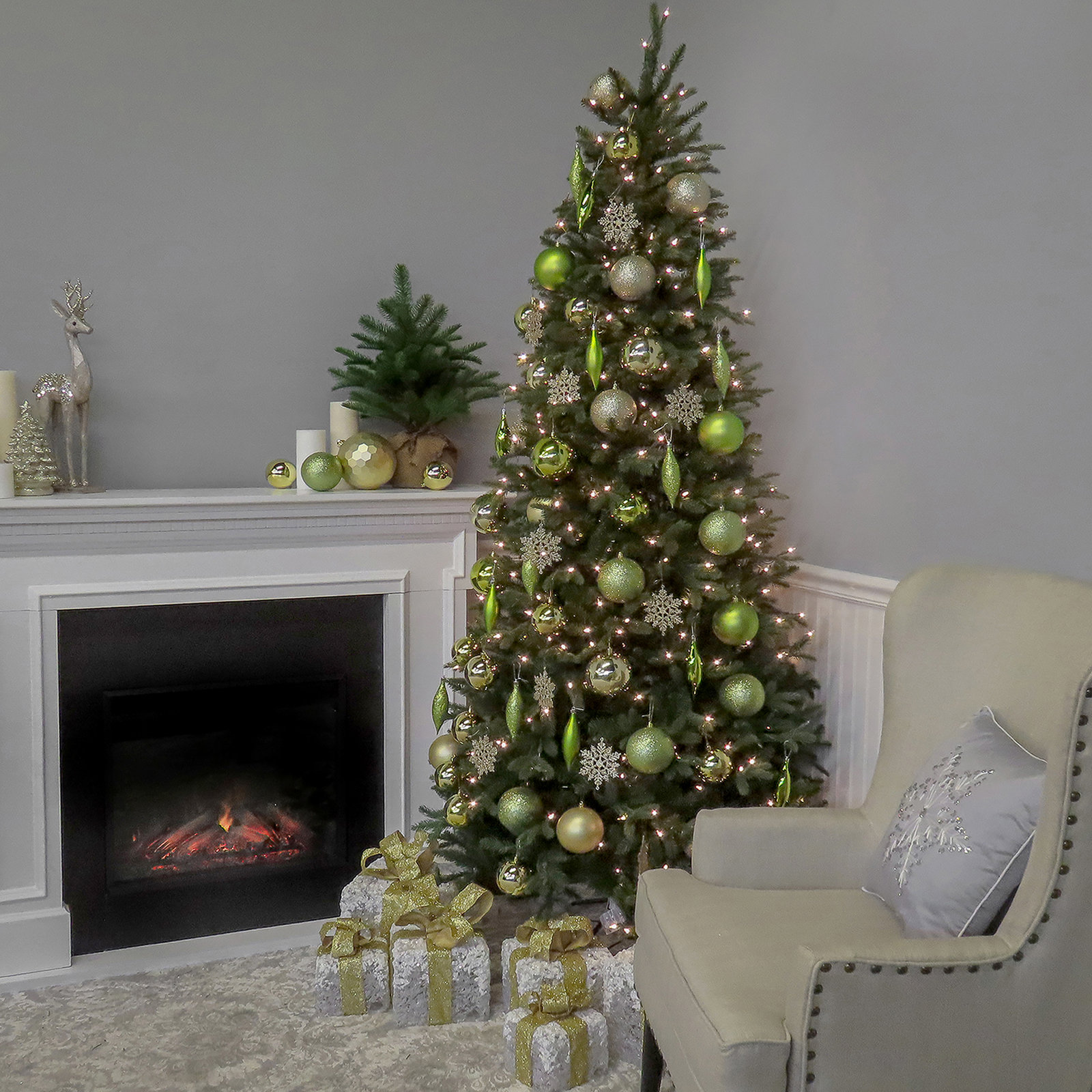 Adneta Lighted Artificial Fir Christmas Tree, 7.5'