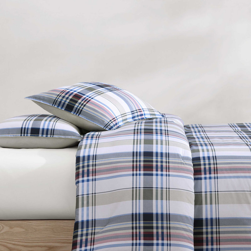 Tommy Hilfiger Waterbury Plaid Cotton Blue Duvet Cover Set, Queen Duvet Cover + 2 Standard Shamps, 3