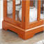 Vitrine à DEL avec portes vitrées, tablettes réglables pour objets de collection, conception à quatre portes, vitrine rétro pour la maison ou le bureau-528503734