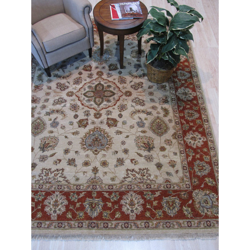 Ivory Traditional Oriental Agra Area Rug