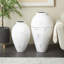 Ensemble de grands vases en métal Neako