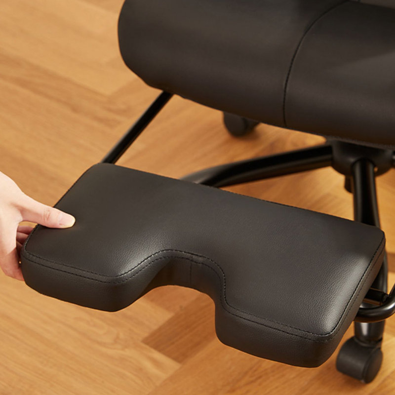 Executive Chair with Headrest, Black