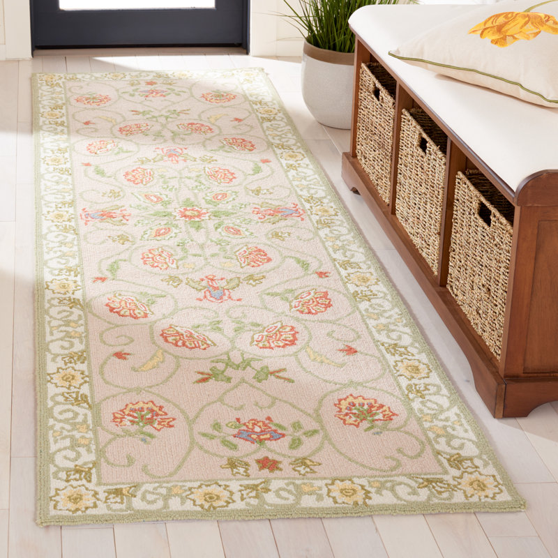 Tapis beige / vert en laine à motif floral crocheté à la main Hollander, Tapis de couloir 2 pi 6 po x 6 pi