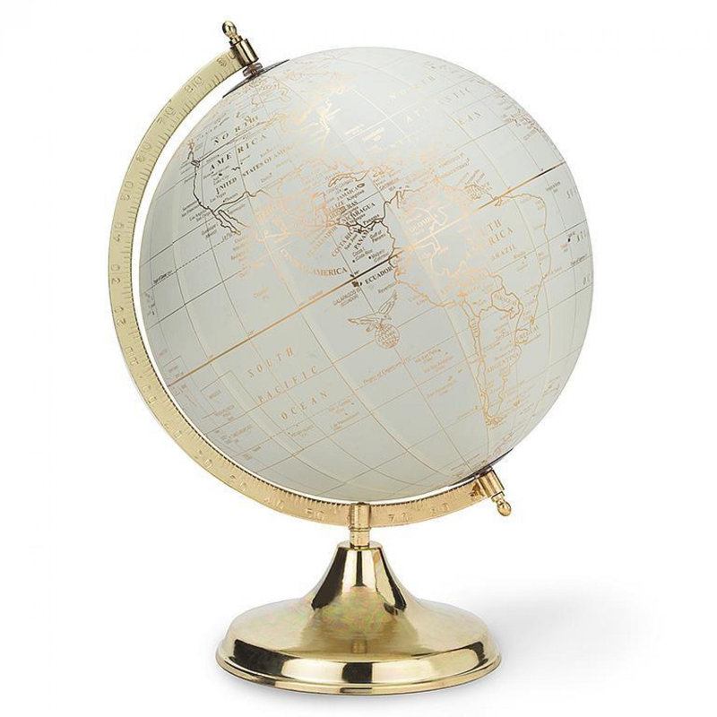 Ivoire avec globe doré sur pied