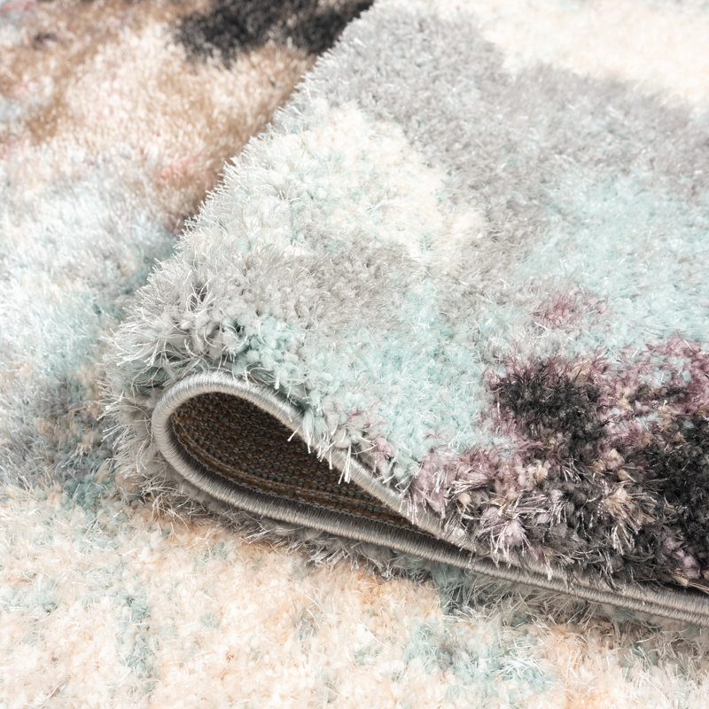 Abstract Area Rug in Gray, Rectangle 5'7" x 7'3"