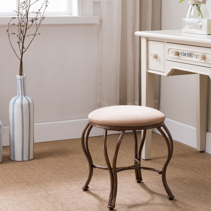Gardin Iron Accent Stool