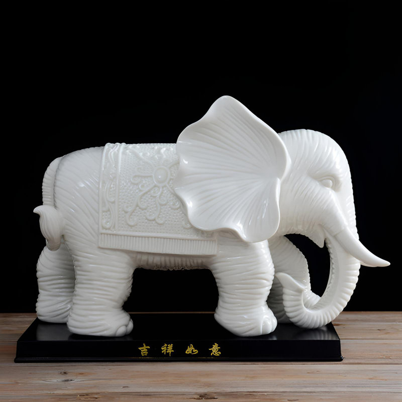 Éléphant en céramique fabriqué à la main - décor de prospérité pour des intérieurs élégants