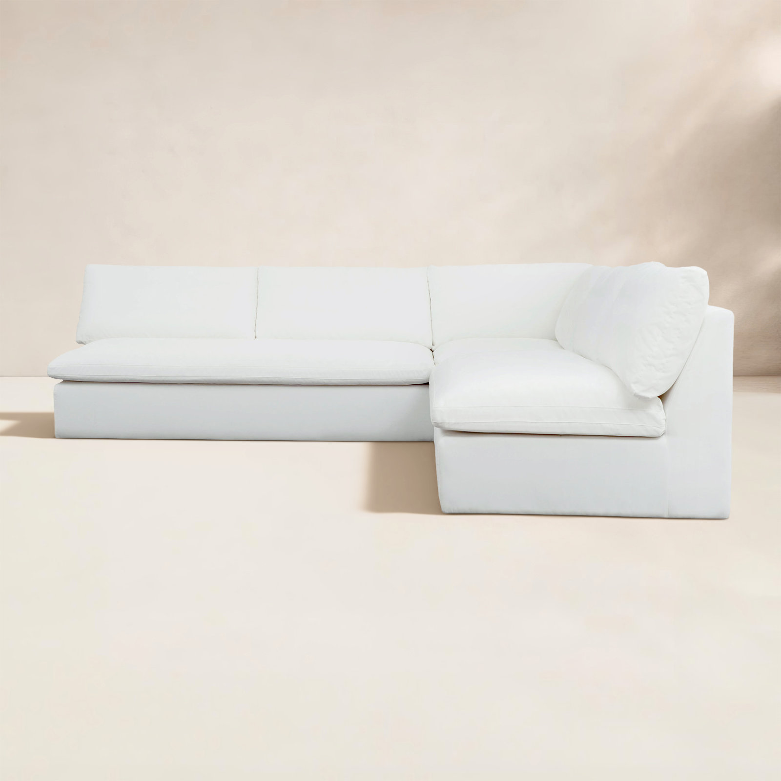 Wilkie 114" Patio Sectional, White