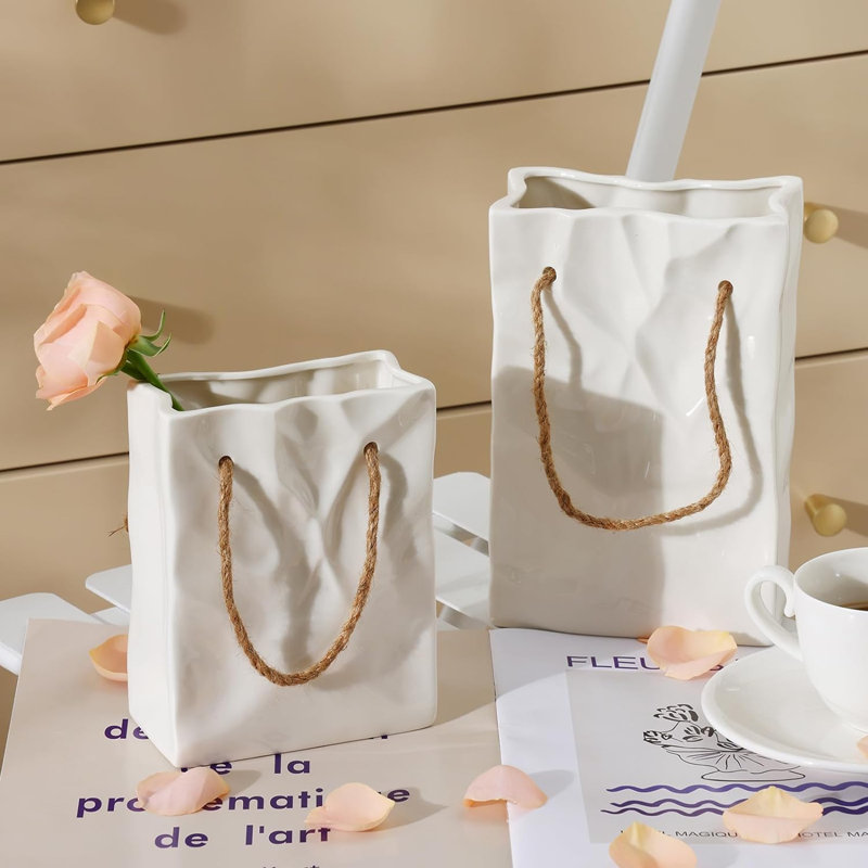 Medaryville Ceramic / Porcelain Table Vase