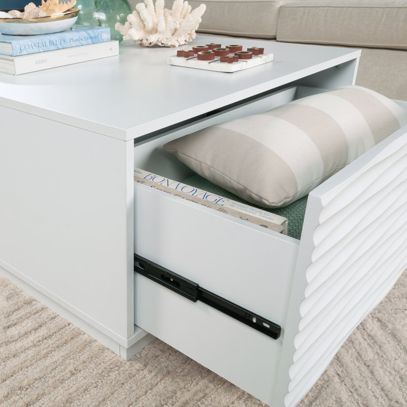 Table basse, finition blanche