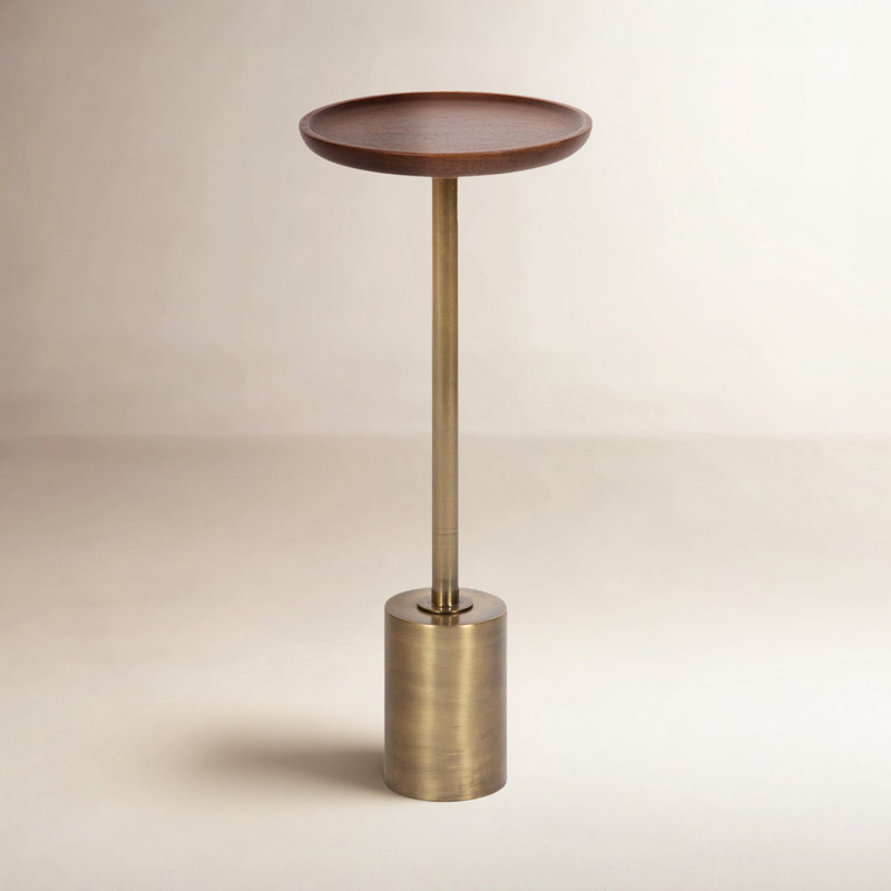 Table de bout Armengol, Noyer, Laiton, 24'' H X 10'' W X 10'' D