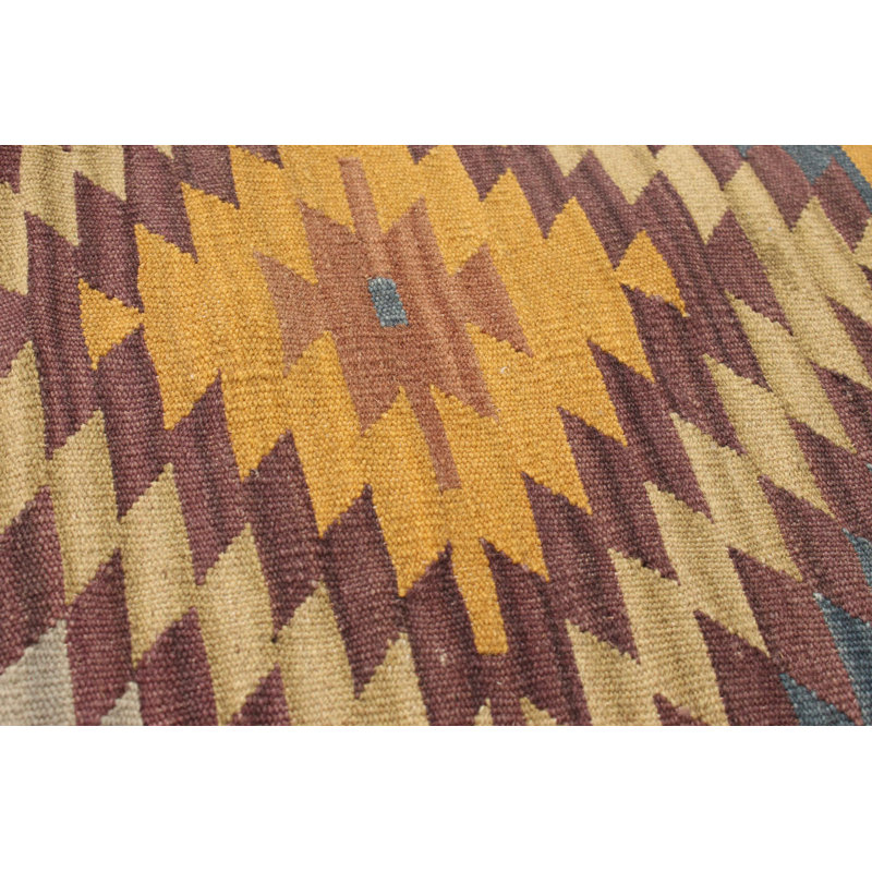 Florie Wool Southwestern Indoor Rug