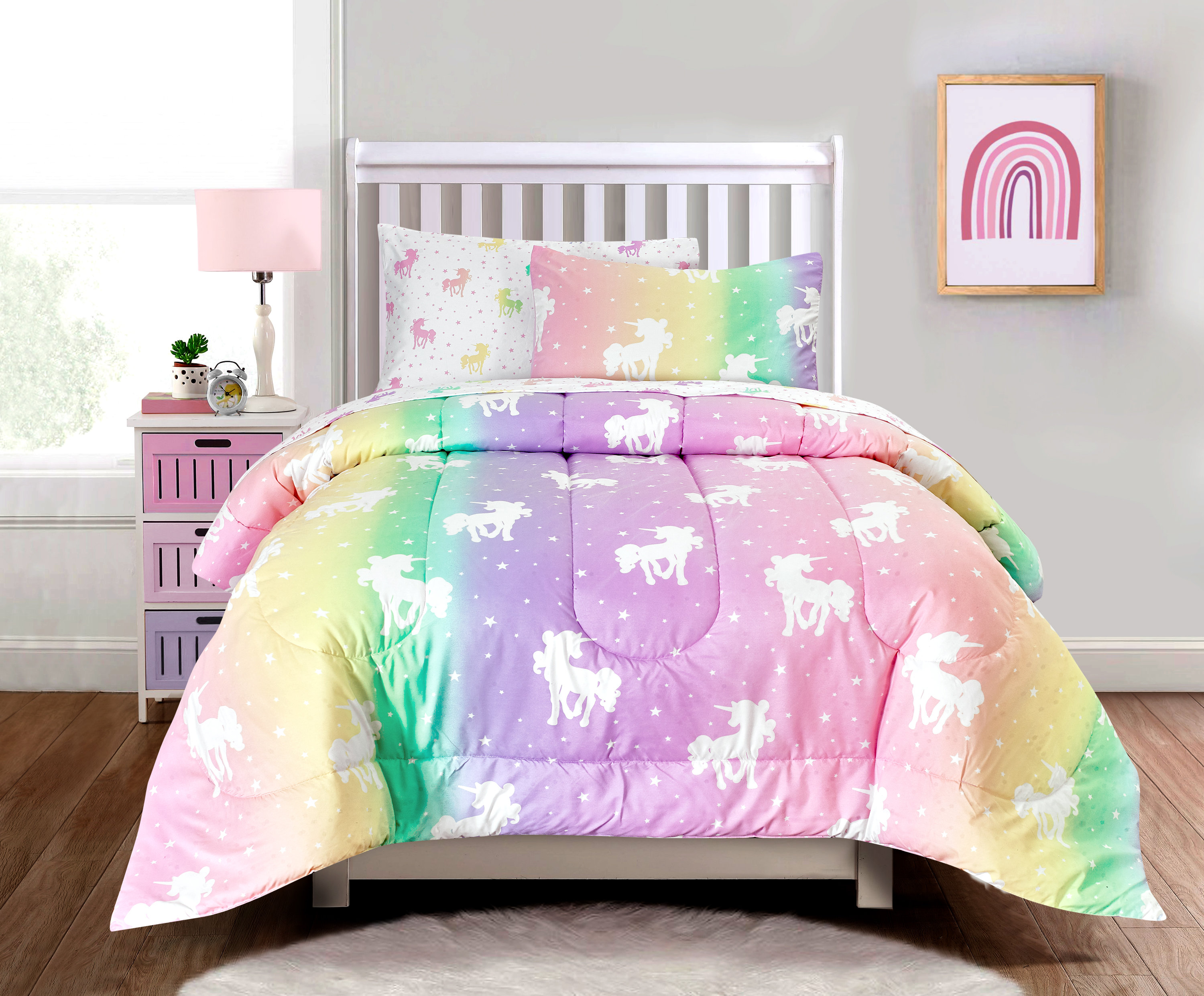 zoomie bedding
