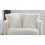 Fauteuil d'appoint contemporain blanc, recouvert de chenille, accoudoirs droits, coussin de dossier amovible, profondeur et largeur de 124 cm, hauteur de 97 cm, poids de 41 kg, pivotant, coussin de dossier incurvé (1 pièce), profondeur, poids, mouvement.