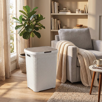 65L Large Laundry Hamper with Lid – Plastic Rattan Effect Laundry Basket for Dirty Clothes Storage – Space Saving Washing Basket with Handles