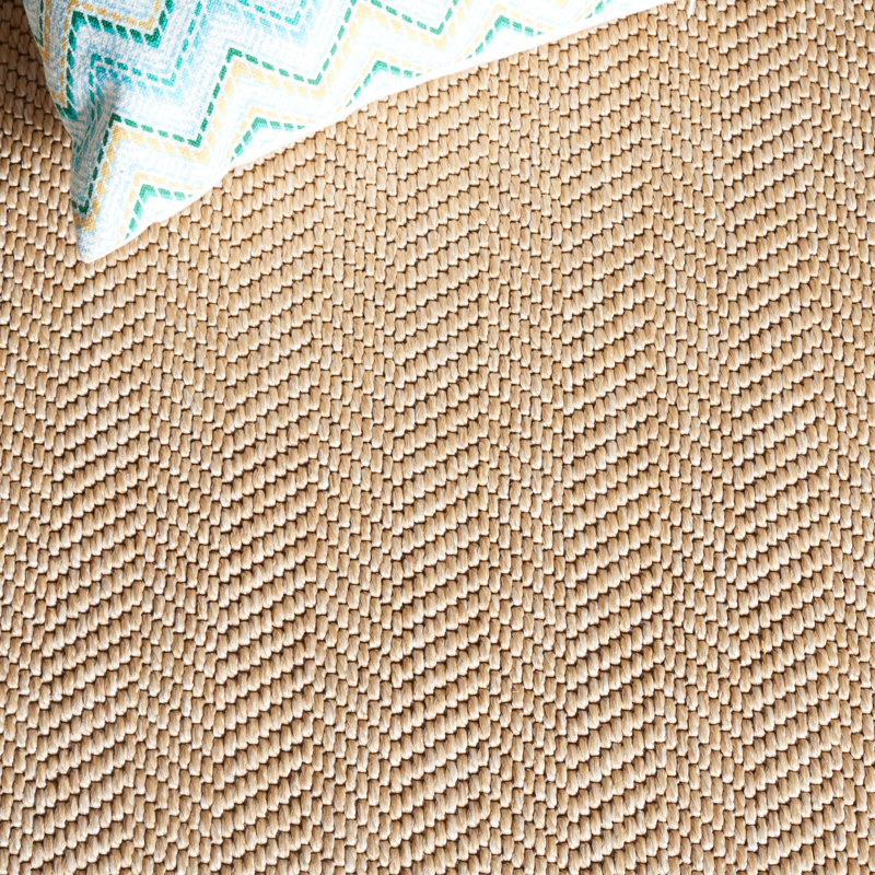 Tapis intérieur / extérieur Yanexi, Carré 6 pi 7 po