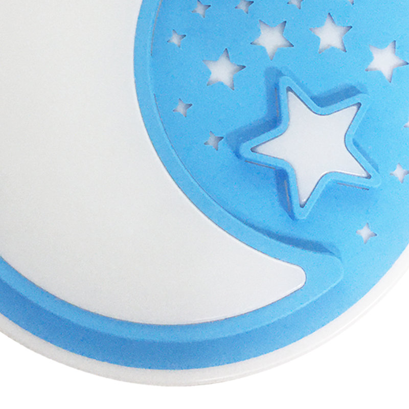 Notee Plastic LED Flush Mounted Sconce, Blue