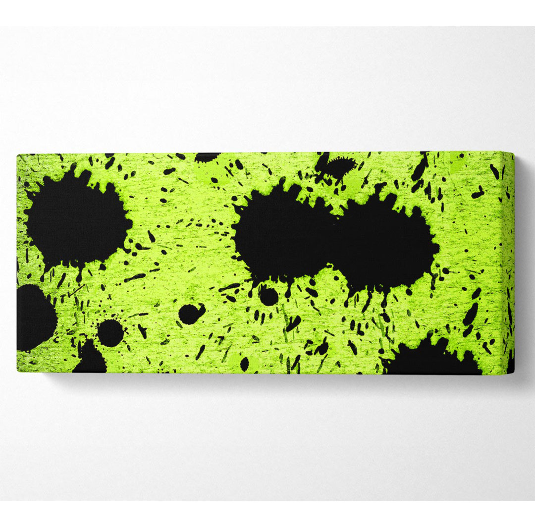 Lime Green Fury Panoramaleinwand