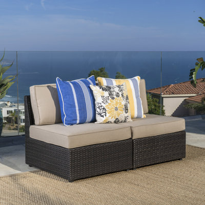 OUTDOOR ARMLESS CHAIR