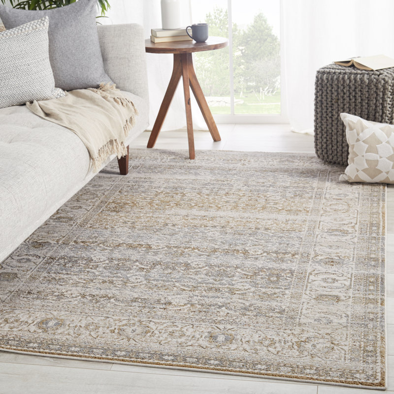 Lynnette Oriental Indoor Rug, Rectangle 5' x 7'6"