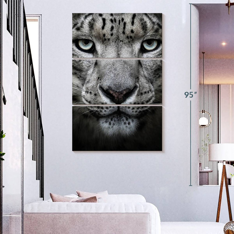 Brampt Snow Leopard Face, 38'' H x 24'' W