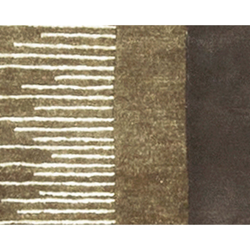 Area Rug in Beige/Rust