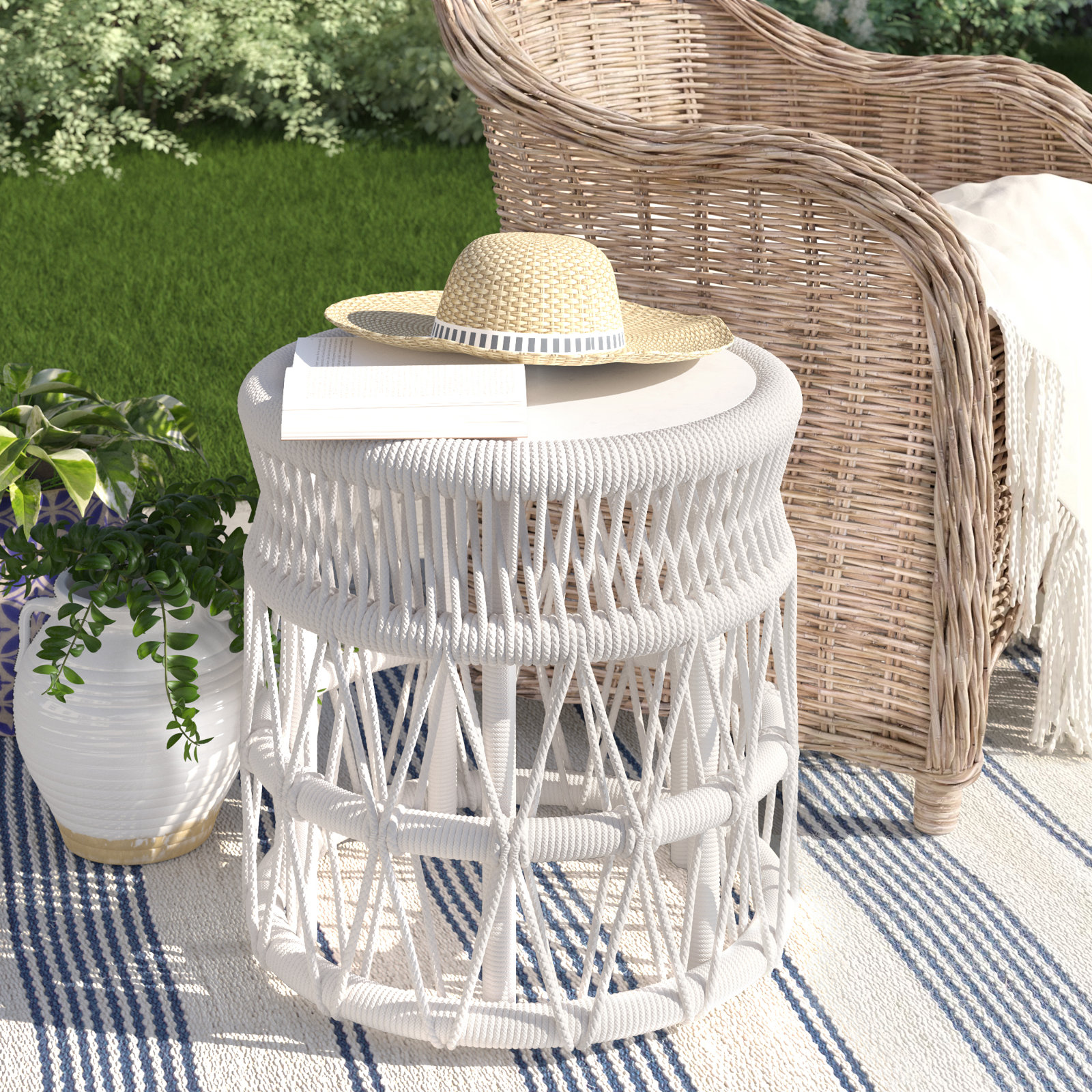 Dana 20.28'' Stone Outdoor Side Table