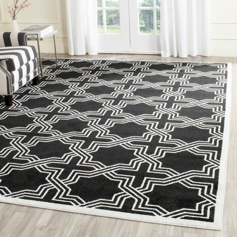 Tapis intérieur / extérieur géométrique noir / crème Gere, Rectangle 3 pi x 5 pi