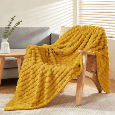 Jeté luxueux en molleton à carreaux 3D, couverture moelleuse douce et chaude pour canapé, lit et décoration intérieure