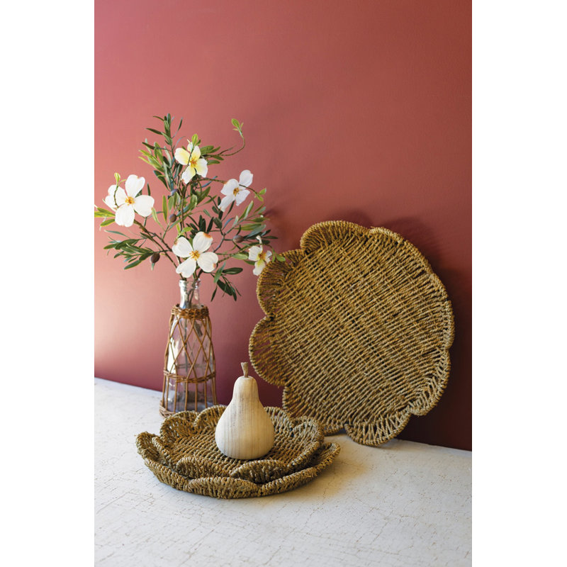  Ensemble de 3 plateaux de fleurs tissées en ruppie maritime, H 3 po
