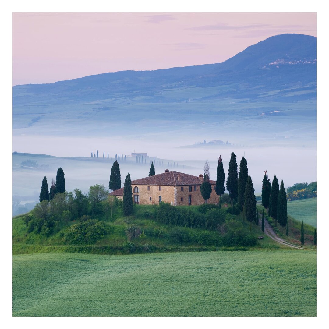 Strukturierte Fototapete Sunrise in Tuscany 3,36 m x 336 cm