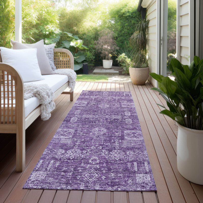 Floral Indoor / Outdoor Rug, Runner 2'3" x 7'6"