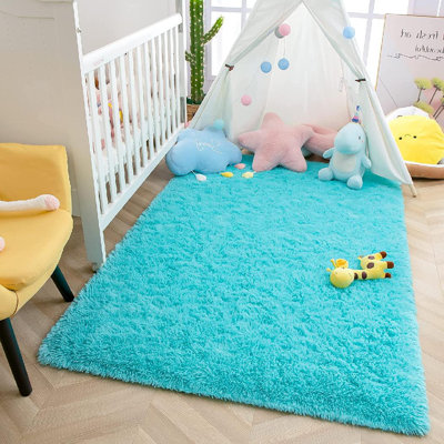 Tapis bleu sarcelle tressé à la main de couleur unie rectangulaire 5 pi x 8 pi Hamdja