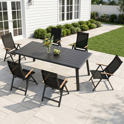 Ensemble repas pour 6 personnes en aluminium avec trou pour parasol et fauteuils inclinables pliés