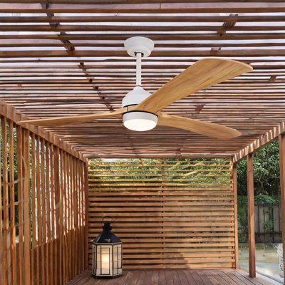 Ventilateur de plafond blanc mat et naturel de 52 po avec commande à distance, flux d'air saisonnier et moteur à courant continu