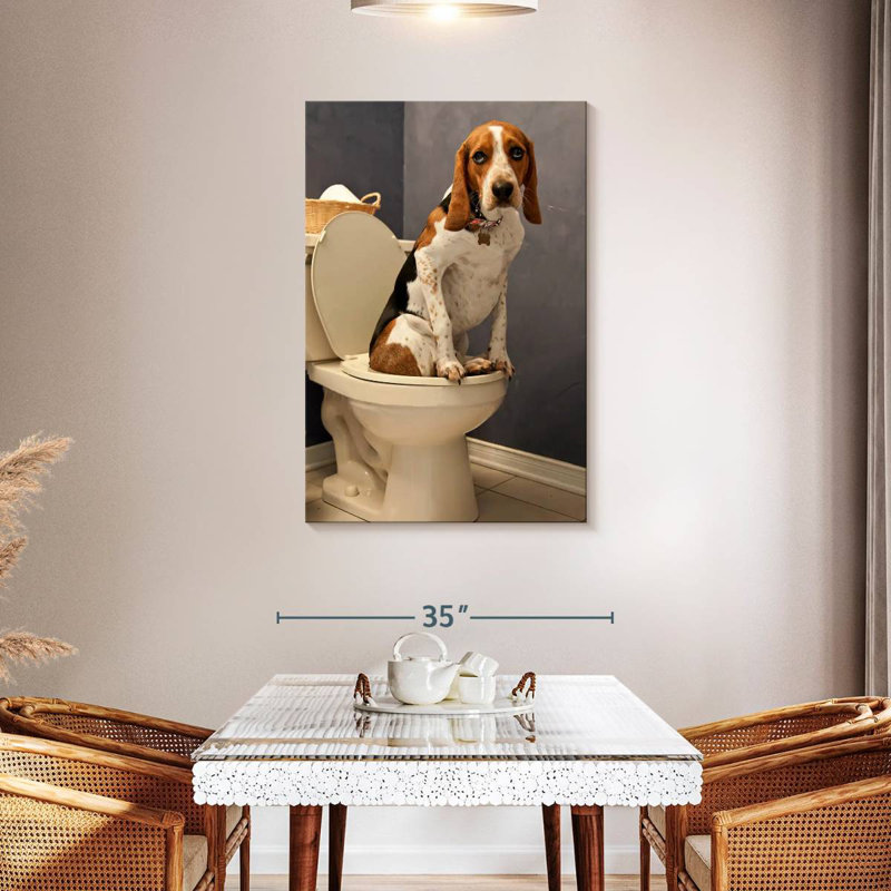 L'heure des toilettes Ketti Hound, H 45 po x l 30 po