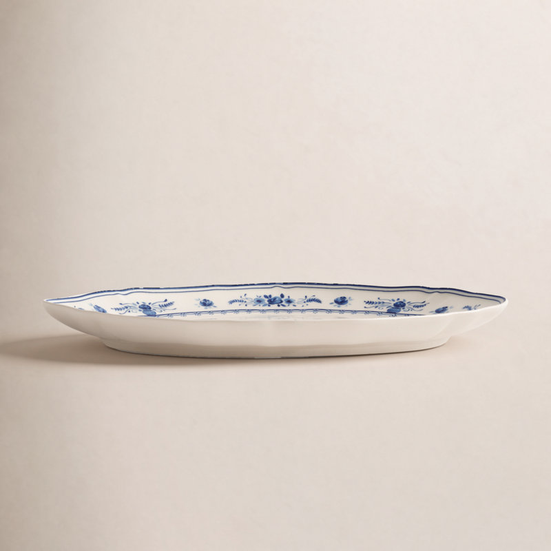 Vila Oval Platter, 1.25" H x 12.75" W x 8.75"D, Bege/Azul