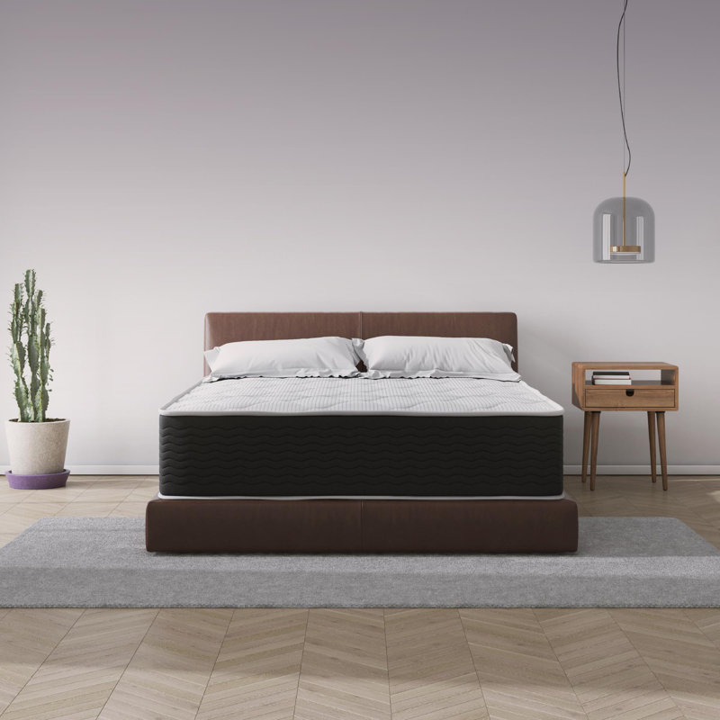 Ressorts ensachés avec matelas hybride en mousse viscoélastique imprégnée de charbon, 13", Grand lit